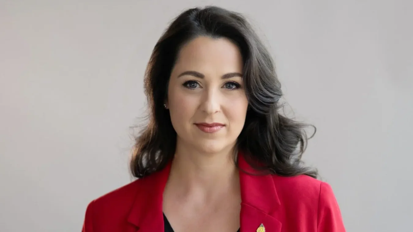 Hillary Hickland highlights community visits and political meetings in February posts