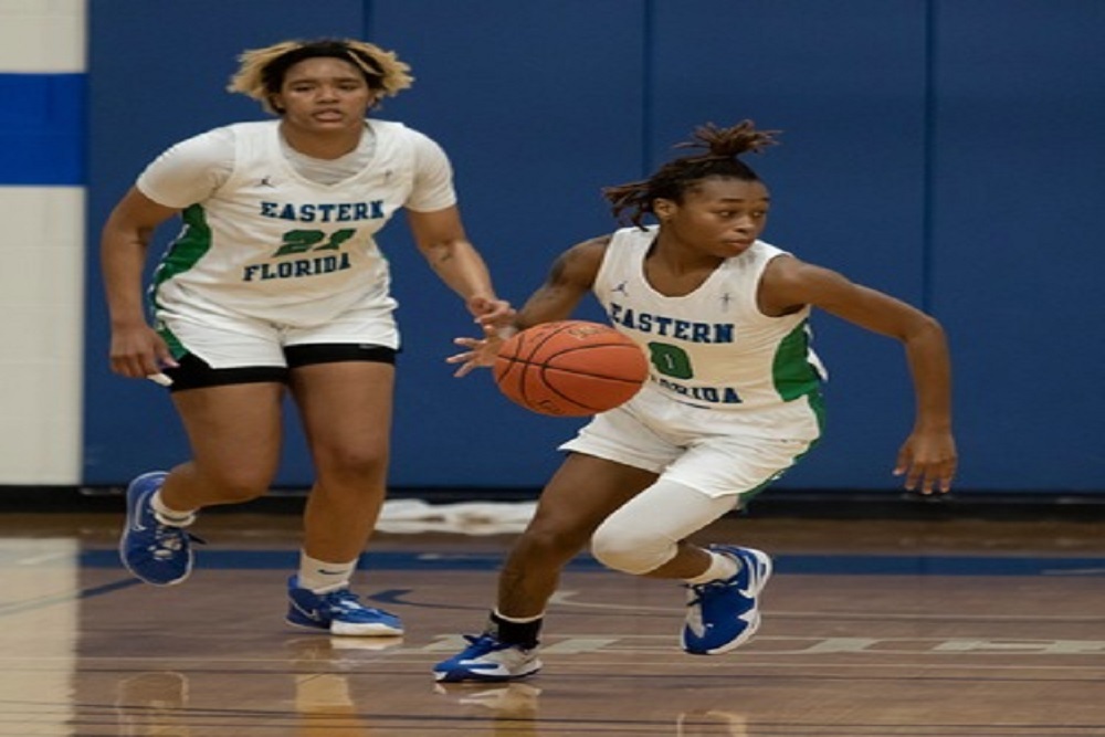 Women’s basketball team hits road looking for 12th straight win