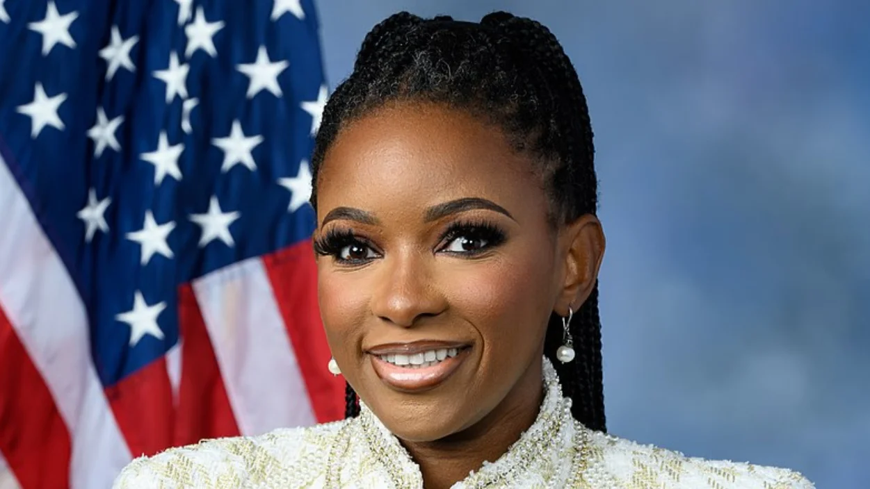 Jasmine Crockett U.S. House of Representatives from Texas%27s 30th district - Official U.S. House headshot