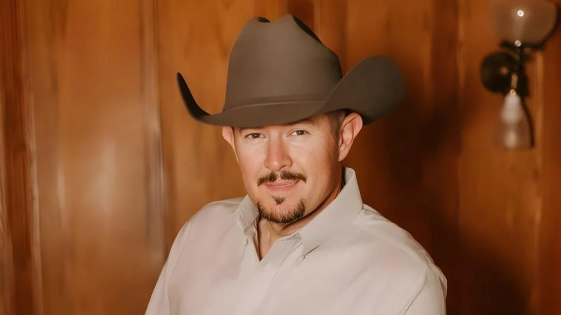 Shane Ferrari, Sheriff