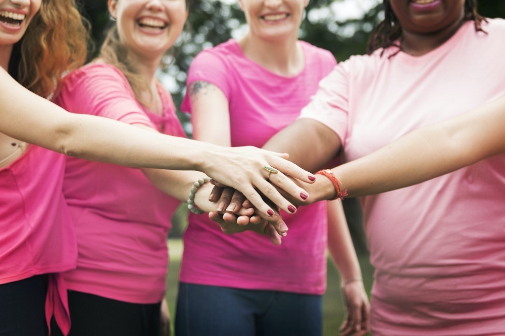 Shared Experience: Cancer Support Program Pairs Survivors with Peers Undergoing Treatment Shared Experience: Cancer Support Program Pairs Survivors with Peers Undergoing Treatment