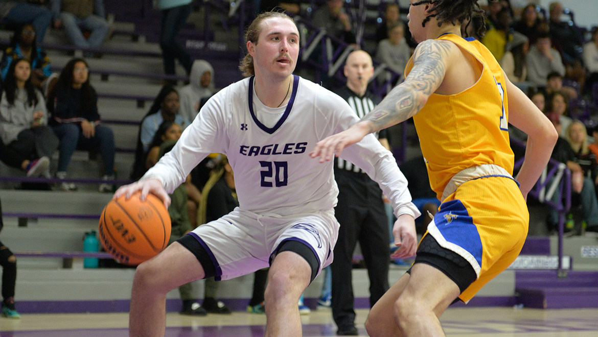 LeTourneau Men Spoil Eagle Senior Day