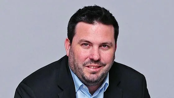 Damian Eales Chief Executive Officer - realtors.com Damian Eales Chief Executive Officer - realtors.com