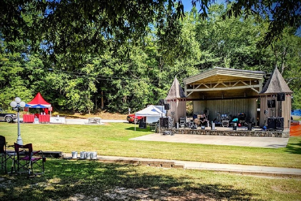 The green lake show to be held January 15