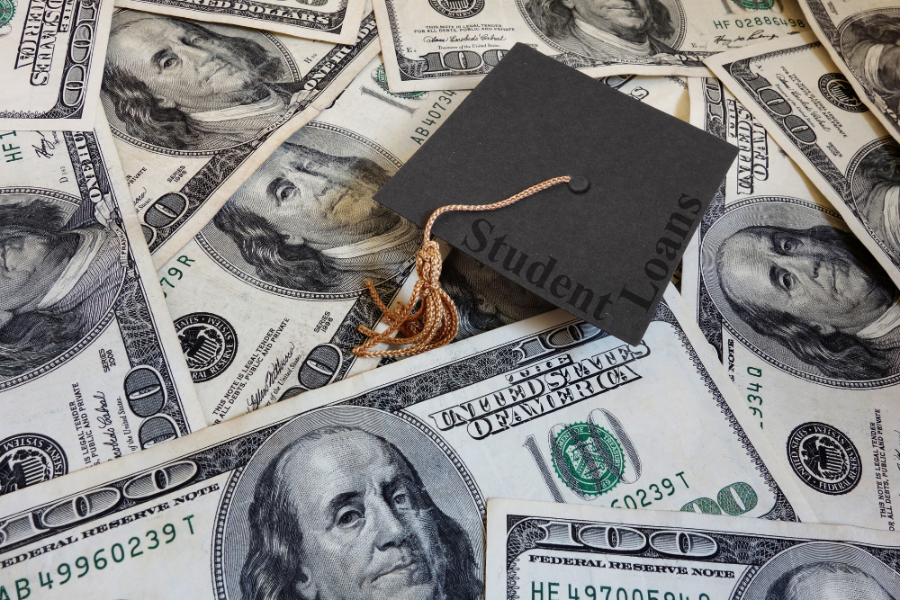 16,000 Washingtonians will receive nearly 8 million in federal student loan discharges
