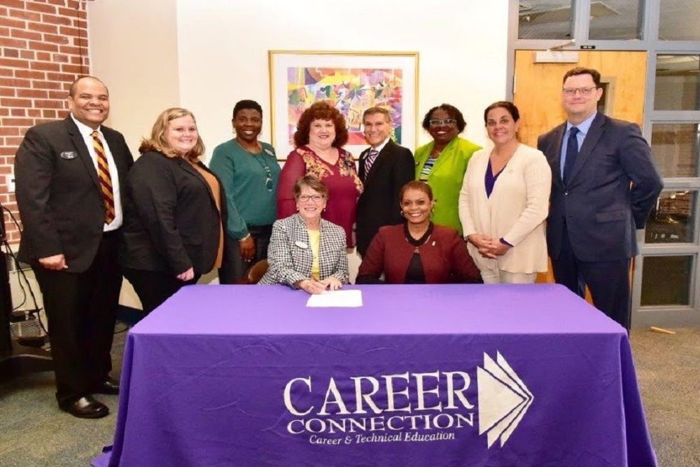 BUTHUNE-COOKMAN UNIVERSITY: B-CU’s BBSHM and the School Board of Volusia County Partner
