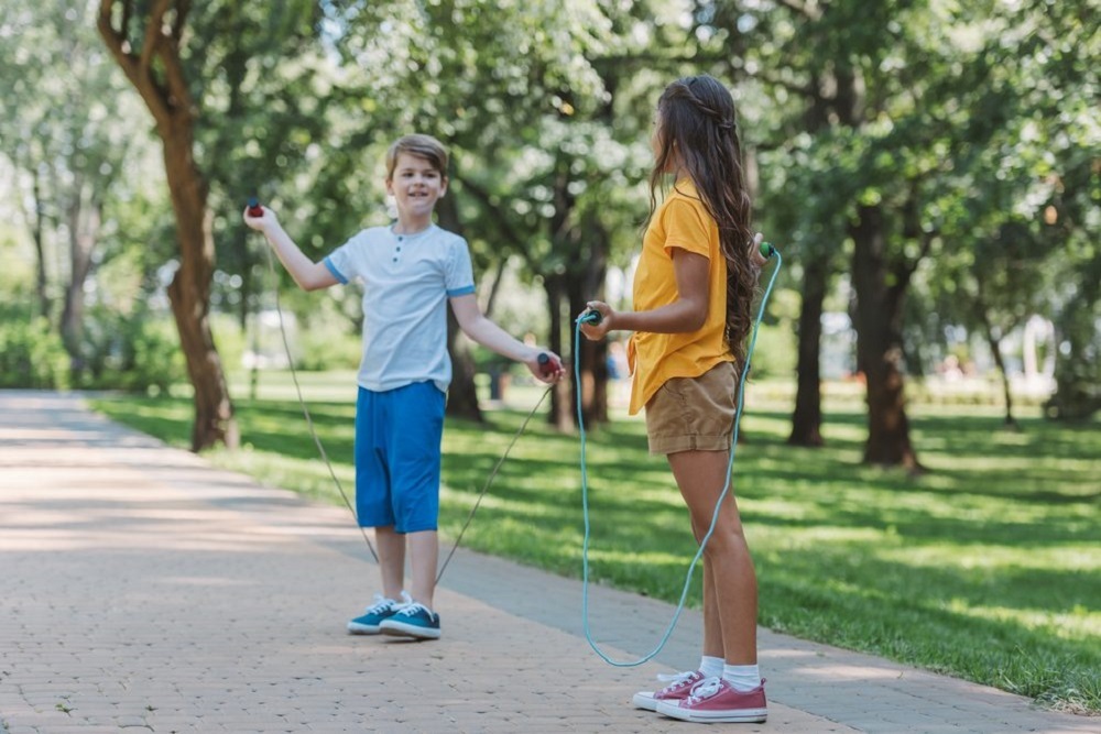 HUNTERSVILLE PARKS & RECREATION: Homeschool PE Program