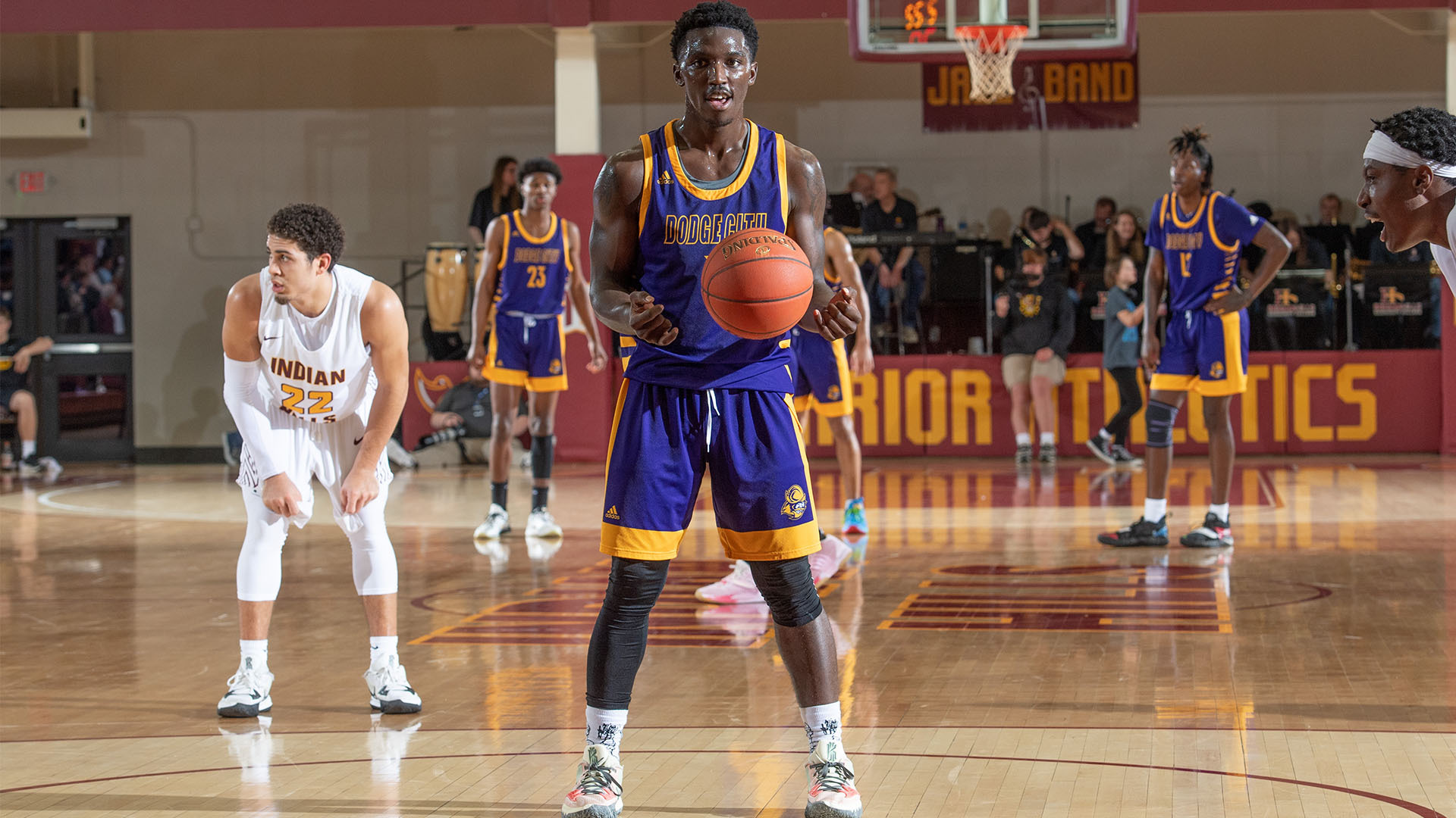 Men’s Basketball Falls On Buzzer Beater at Barton