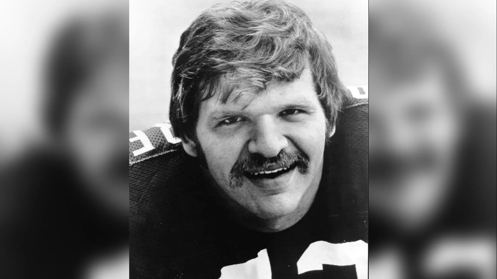 Dan Dierdorf sportscaster and professional football player