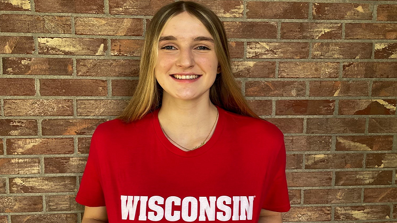 Natalie Wardlow announced her commitment