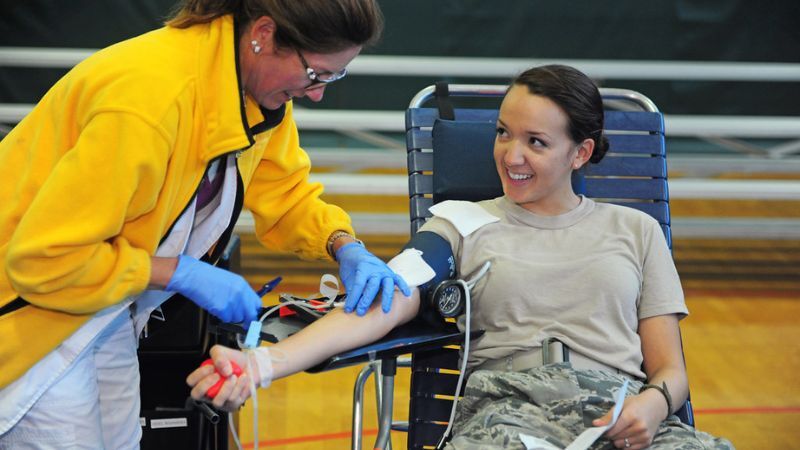 Give the Gift of Life Give the Gift of Life