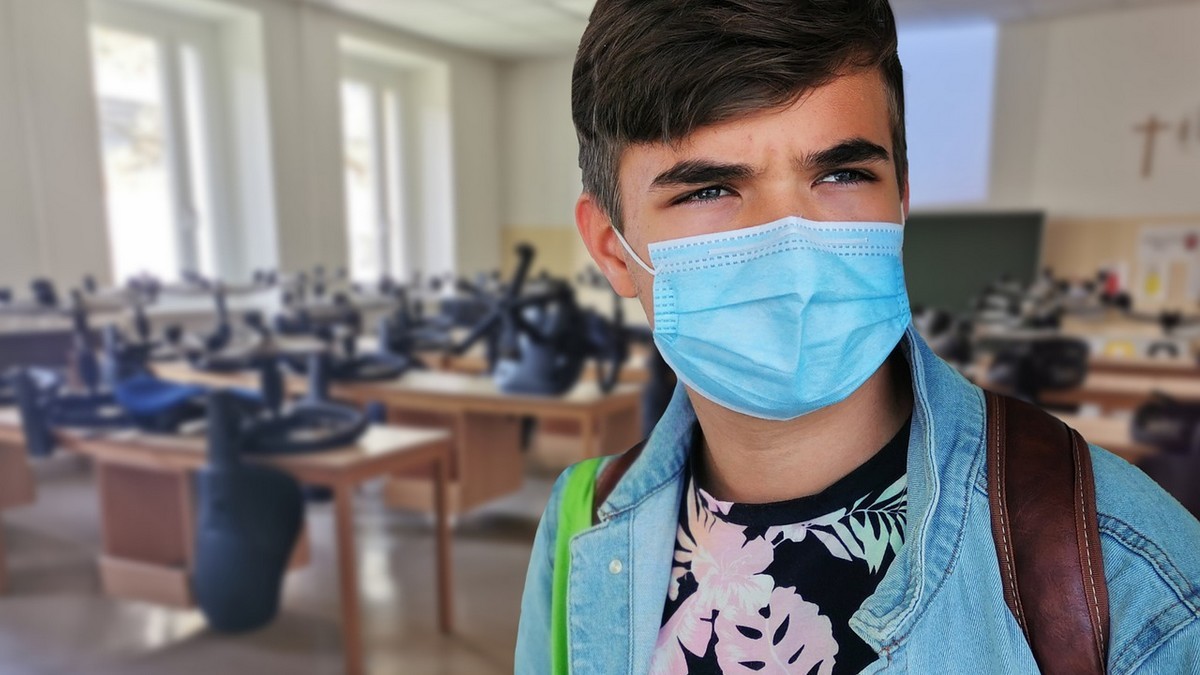 Northeastern Wisconsin doctor: ‘Probably a good time’ for lifting local COVID-19 mask requirements