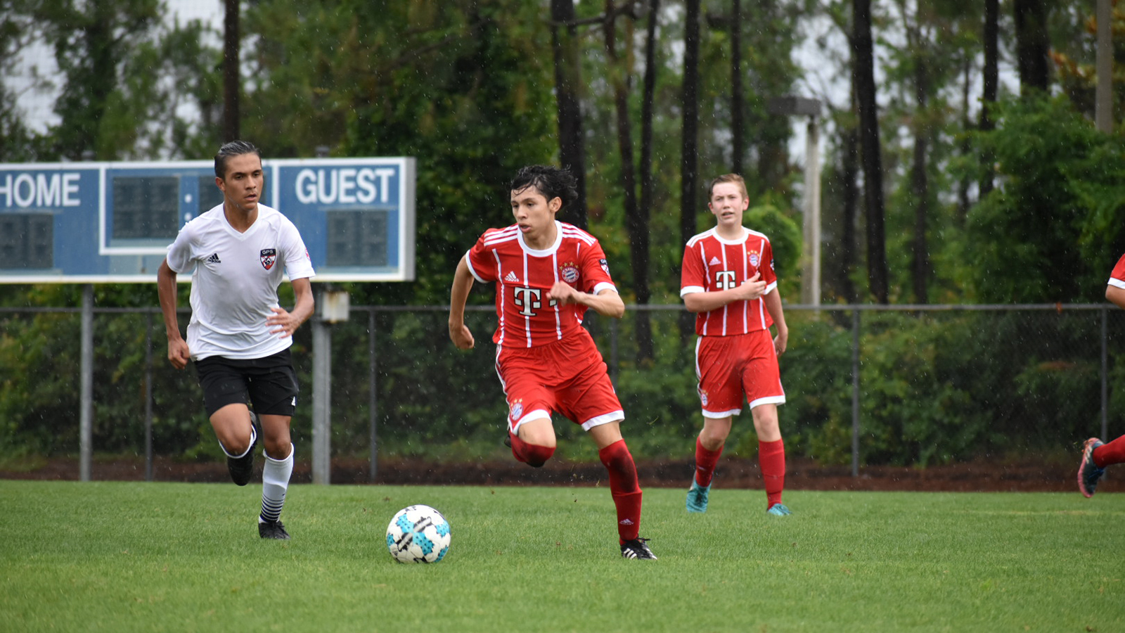 Green Bay Packers president: Manchester City faces Bayern Munich in ‘Lambeau Field’s debut soccer match’
