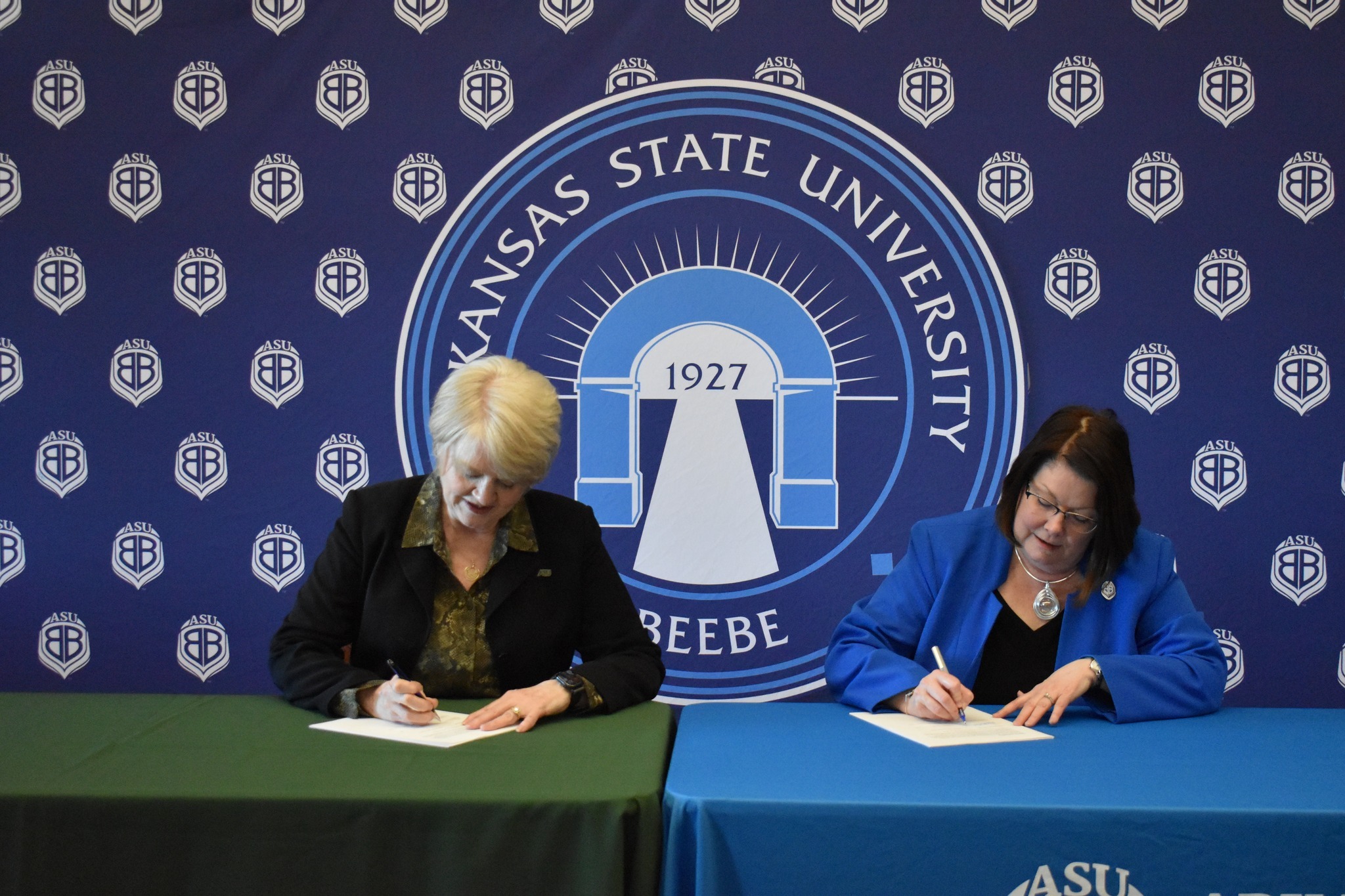 Signing of four 2 + 2 articulation agreements for students majoring in agriculture business