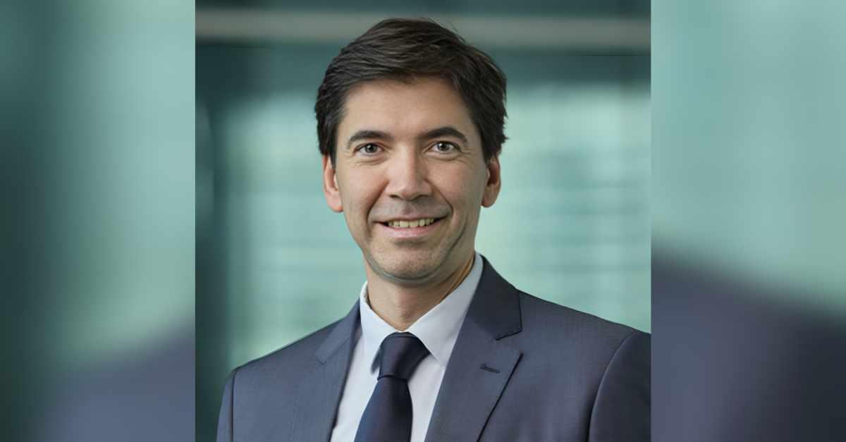 Raffael Quintas Chief Financial Officer at Etihad Airways