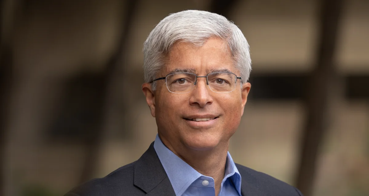 Pedro J. Pizarro | Edison International