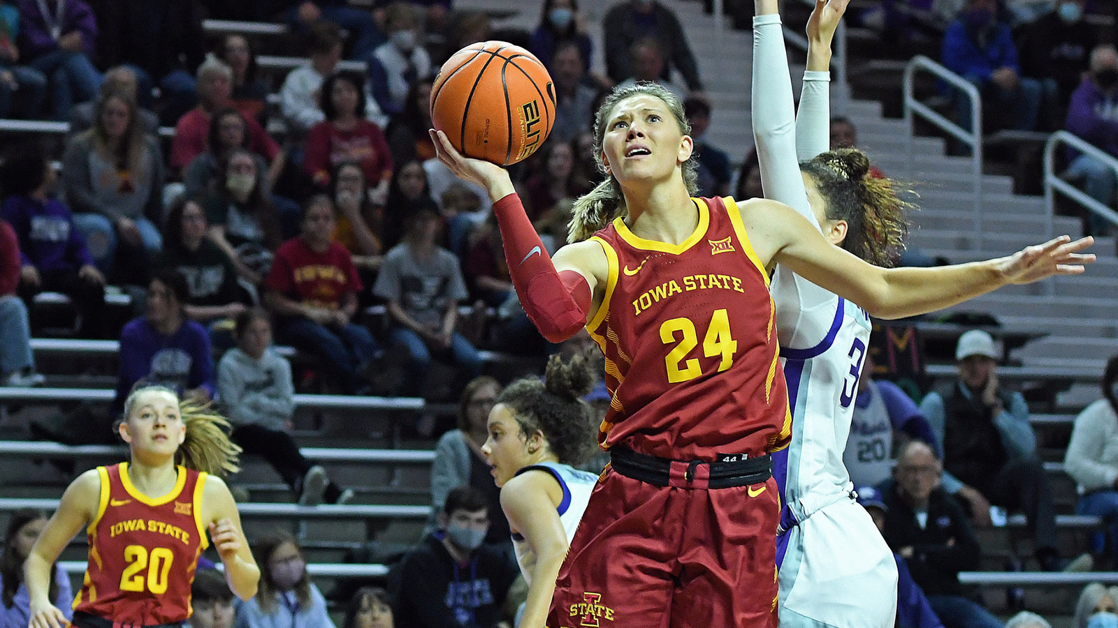 ‘We got off to a great start’: ISU defeats Ohio State University 74-6, starts season at 16-1