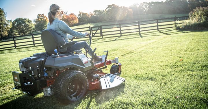 ZIMMERMAN’S ACE HARDWARE: Need to mow in tight spaces? Choose the 34″ machine ZIMMERMAN’S ACE HARDWARE: Need to mow in tight spaces? Choose the 34″ machine