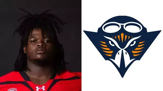 Tavarious Elliott and Na%27Devean Sears - 