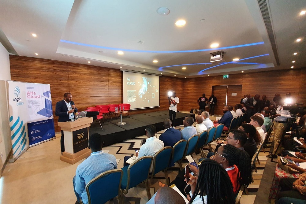 15th Annual Soy Un Líder Conference on November 6, 2021 15th Annual Soy Un Líder Conference on November 6, 2021