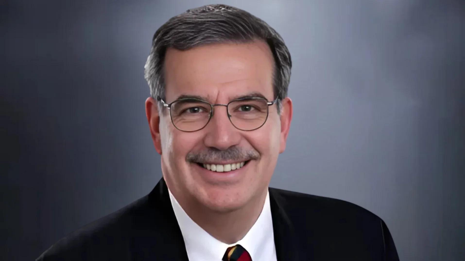 Erik J. Bitterbaum, President at State University of New York at Cortland - https://www2.cortland.edu/