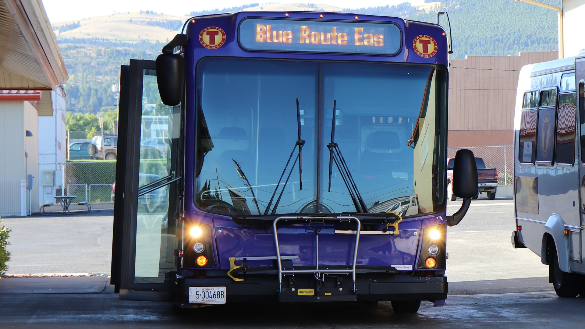 East Valley Bus Service Resumes