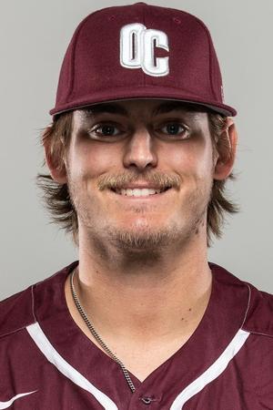 Oklahoma Christian University Eagles overpower Rattlers, split series