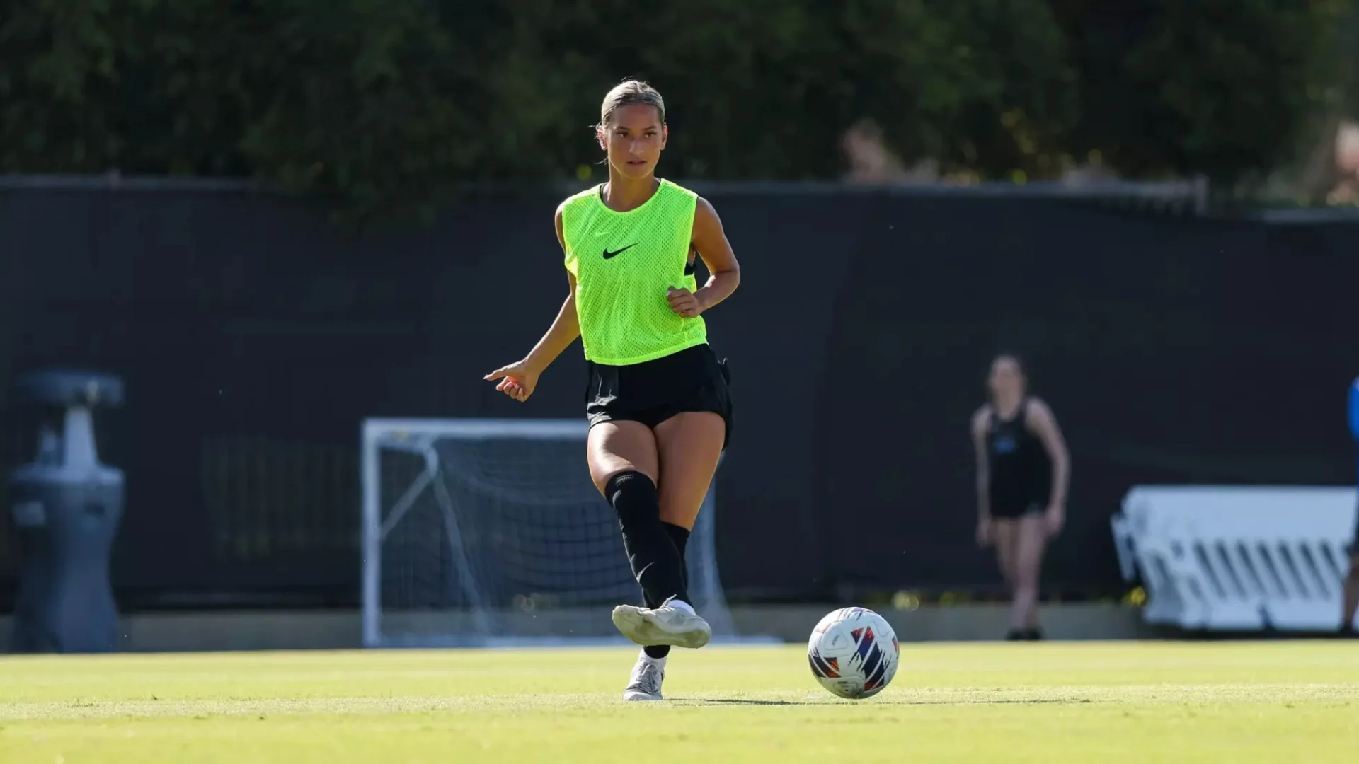 Jennie Immethun senior defender at UCLA - UCLA