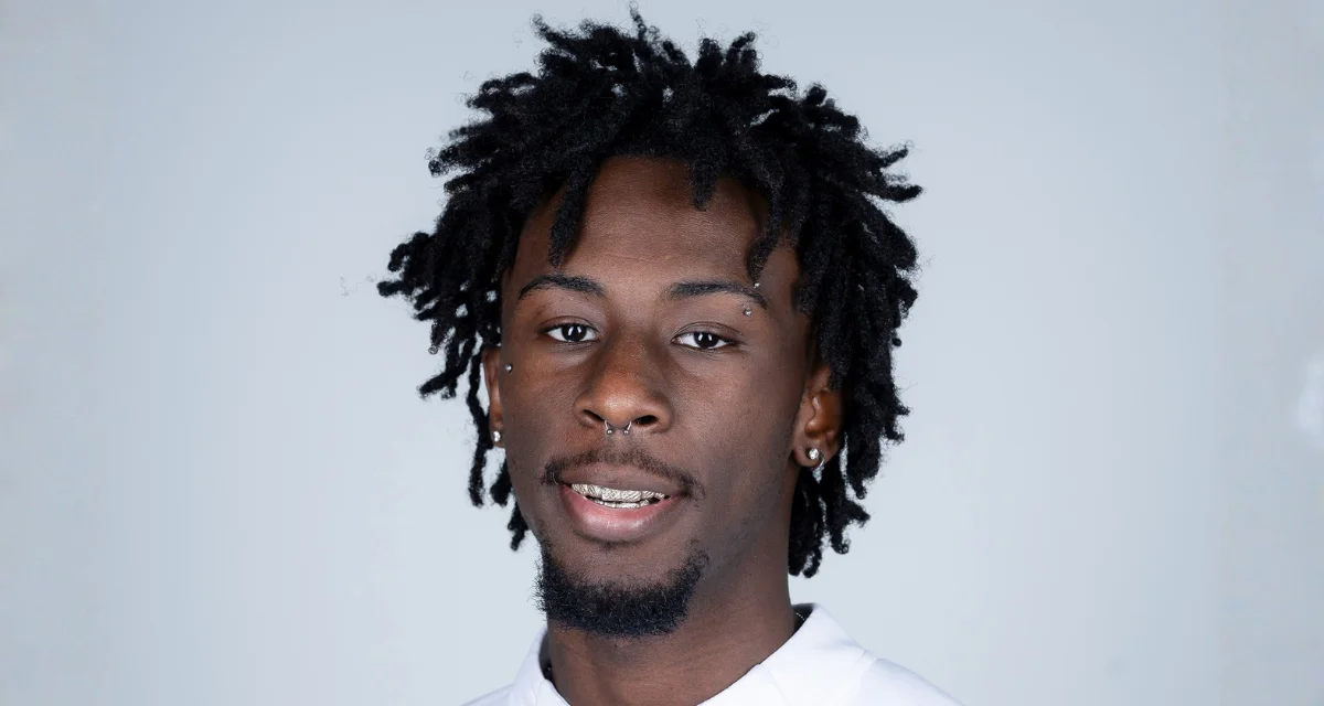 Arkansas Razorbacks’ Abdoul Sy-Savane earns SEC Freshman honor after standout hurdles performance