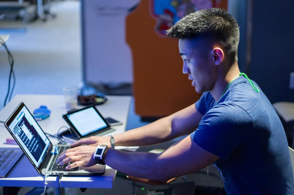 Cyber engineering, computer science team publishes a paper and presents research on popular app vulnerabilities