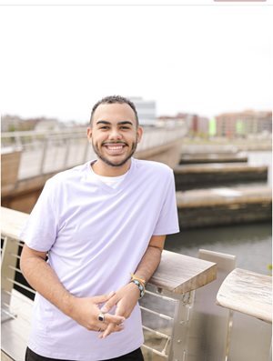 Applications Open for 5th Annual Centreville Bank Robert O. Pare College Scholarship Applications Open for 5th Annual Centreville Bank Robert O. Pare College Scholarship