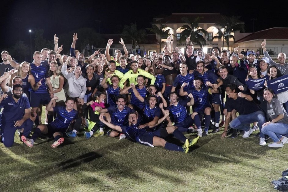 Sharks Stun Sailfish, Advance to SSC Tournament Final