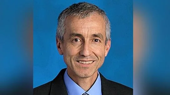 Manuel O. Valenzuela, Ed.D, Superintendent of Sahuarita Unified School District Manuel O. Valenzuela, Ed.D, Superintendent of Sahuarita Unified School District