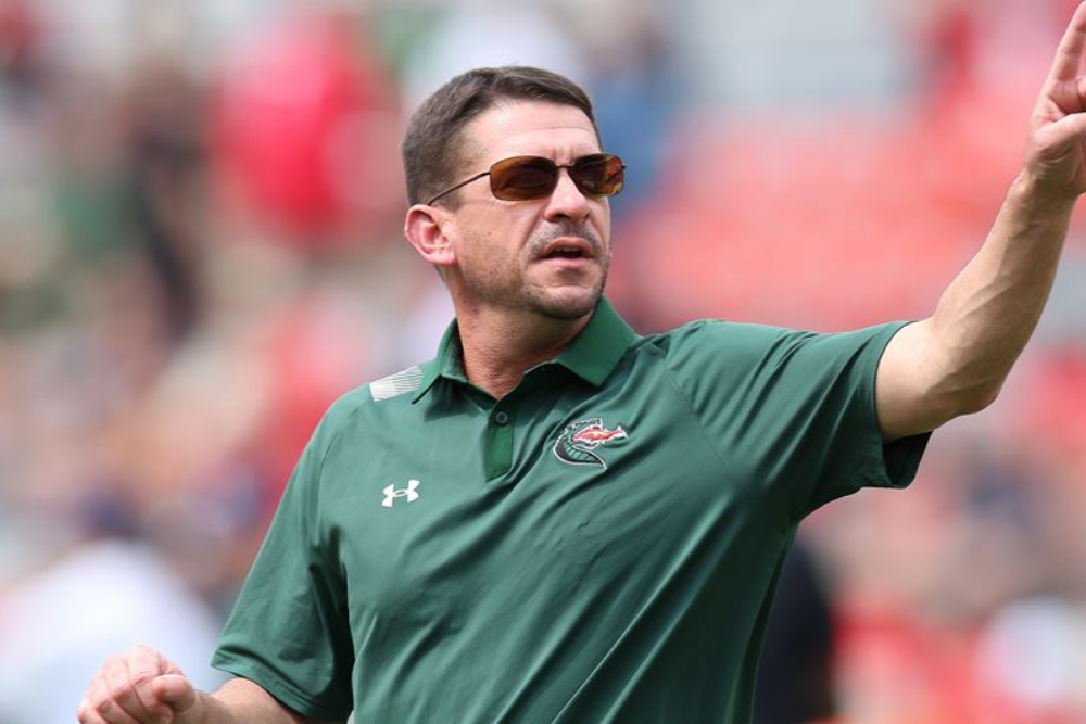 Bryant Vincent Named UAB Football Interim Head Coach for 2022 Season