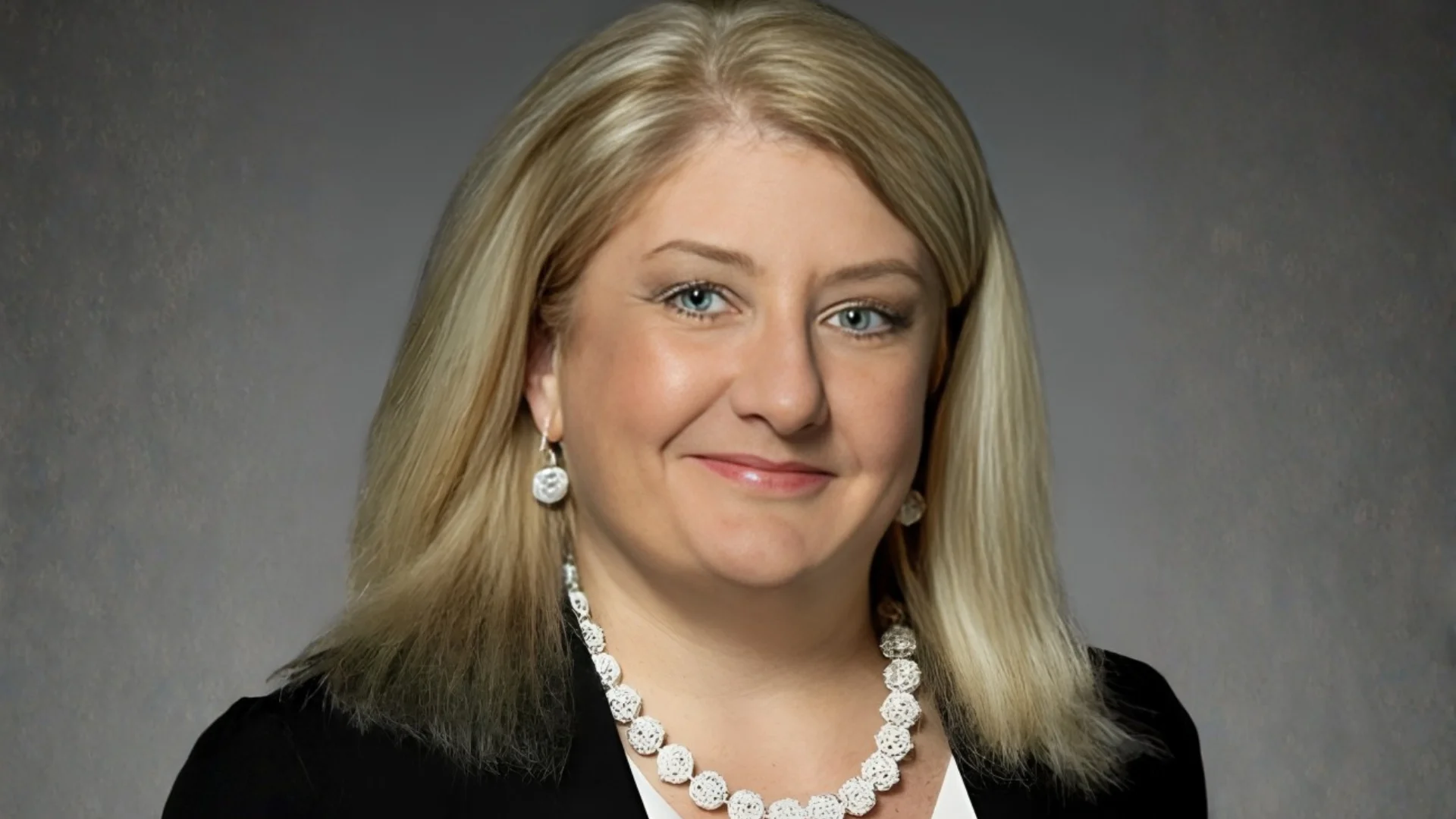 Sharon Kurfuerst, Executive Director of Temple Women & Families Hospital - Official Website Sharon Kurfuerst, Executive Director of Temple Women & Families Hospital - Official Website