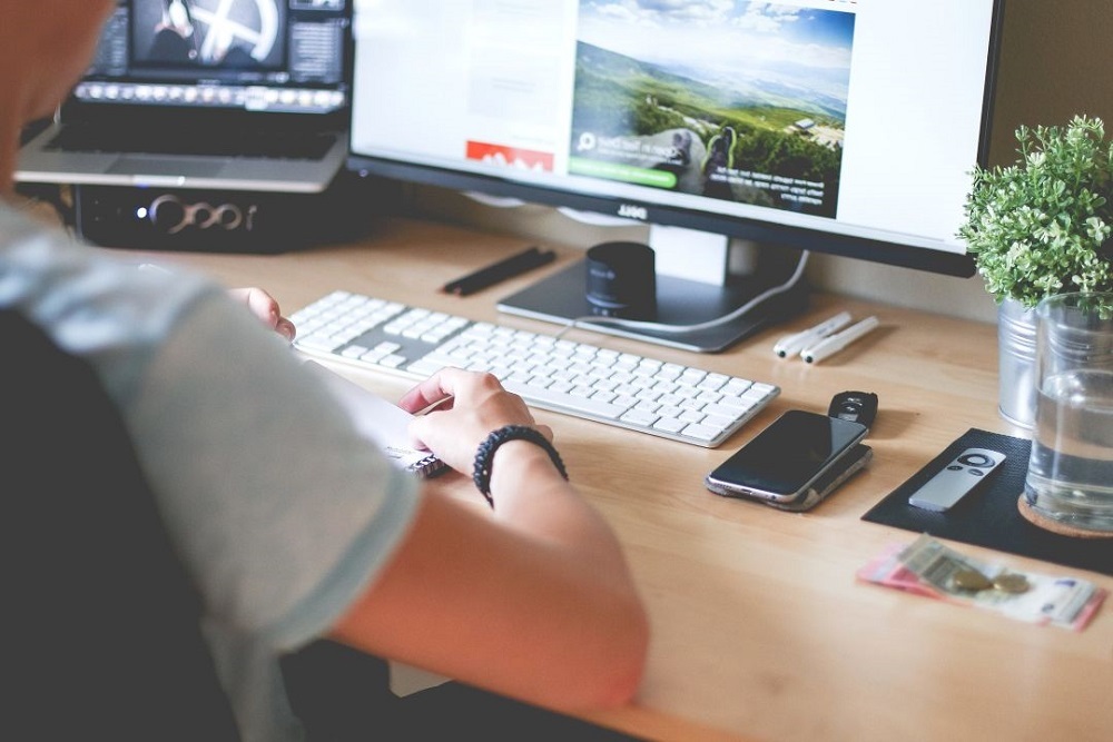 COUNTY OF STEARNS: To make it easier for you to do business with our License Centers, we’ve launched a new License Center hub section on our website. COUNTY OF STEARNS: To make it easier for you to do business with our License Centers, we’ve launched a new License Center hub section on our website.