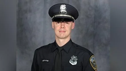 How many police incidents were reported in Milwaukee during week ending Apr. 19?