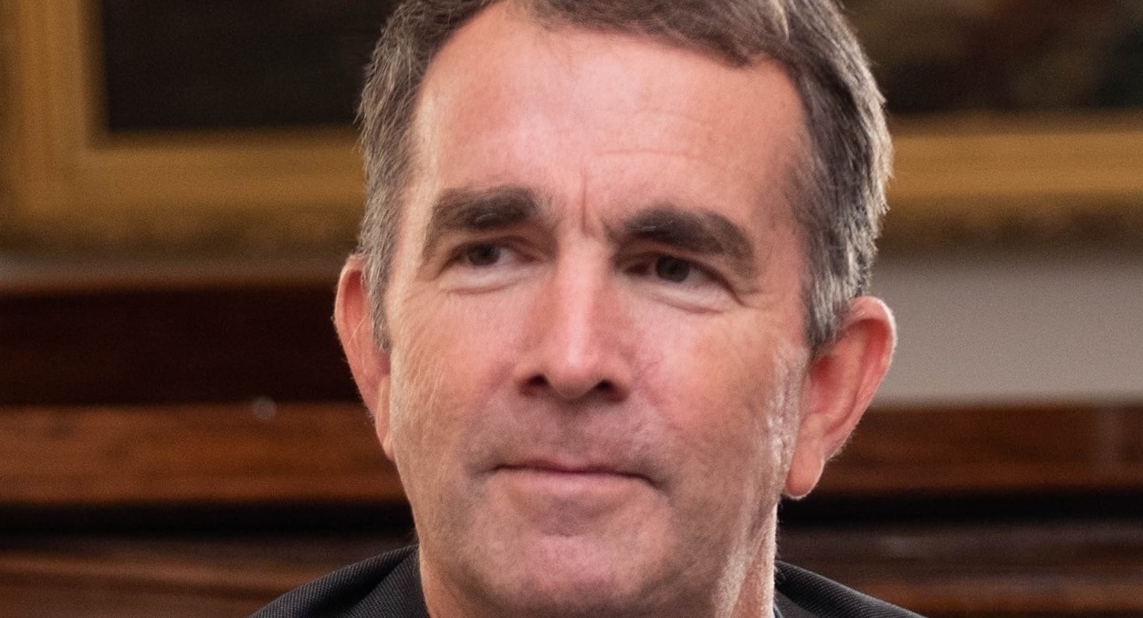 Northam affirms move toward reopening schools