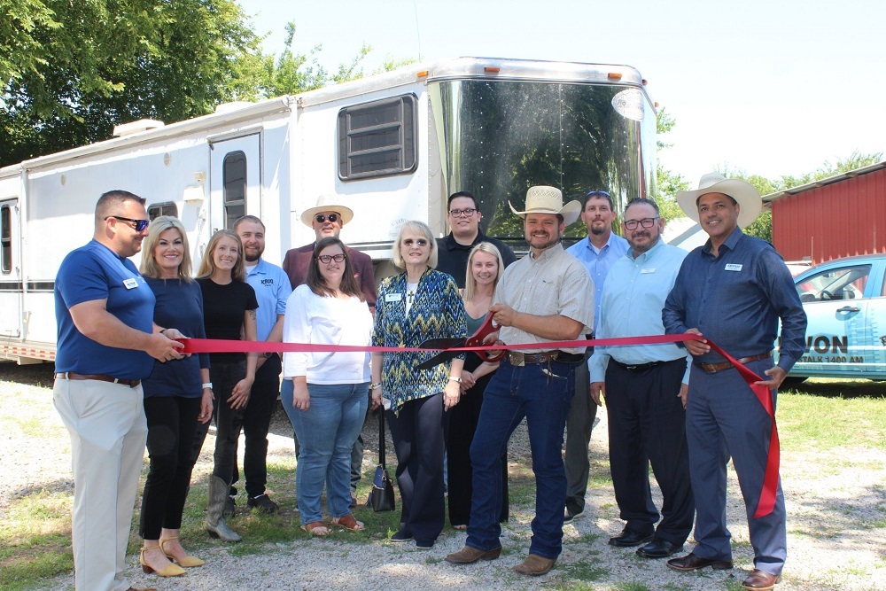Bartlesville Area Chamber of Commerce Ribbon Cutting CS Custom Silver