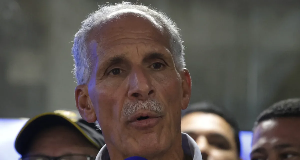 Nasry Asfura of the National Party