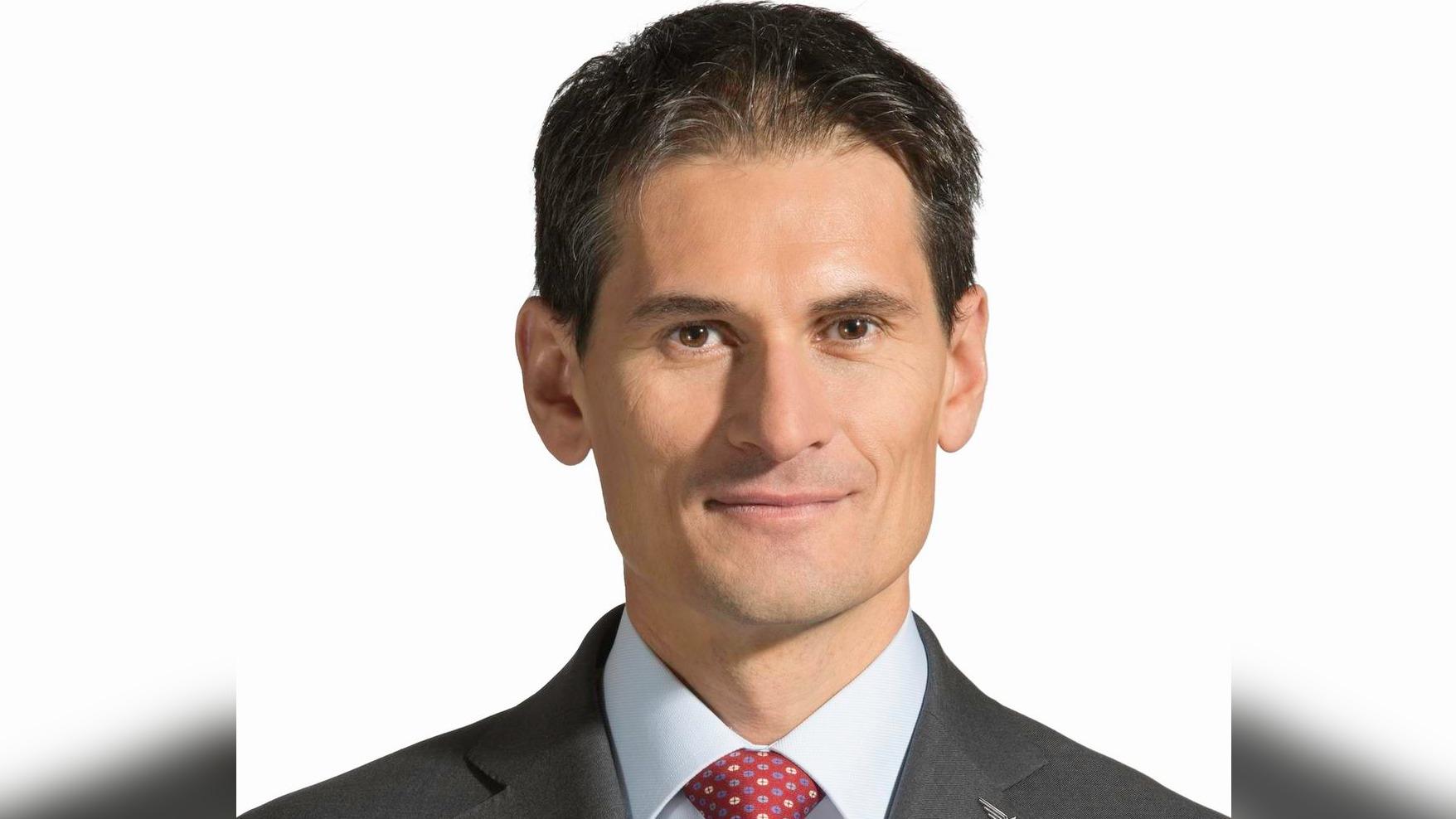 Roberto Ioriatti, S.V.P. ‐ Transatlantic and Transpacific Pricing and Revenue Management