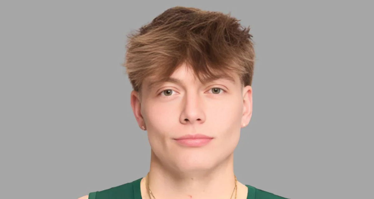 Alex Casais, Men's Volleyball at New Jersey City University