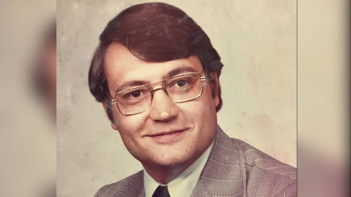 Vincent George Schulte - Floral Hills Memorial Gardens & Funeral Home & Mausoleum Vincent George Schulte - Floral Hills Memorial Gardens & Funeral Home & Mausoleum