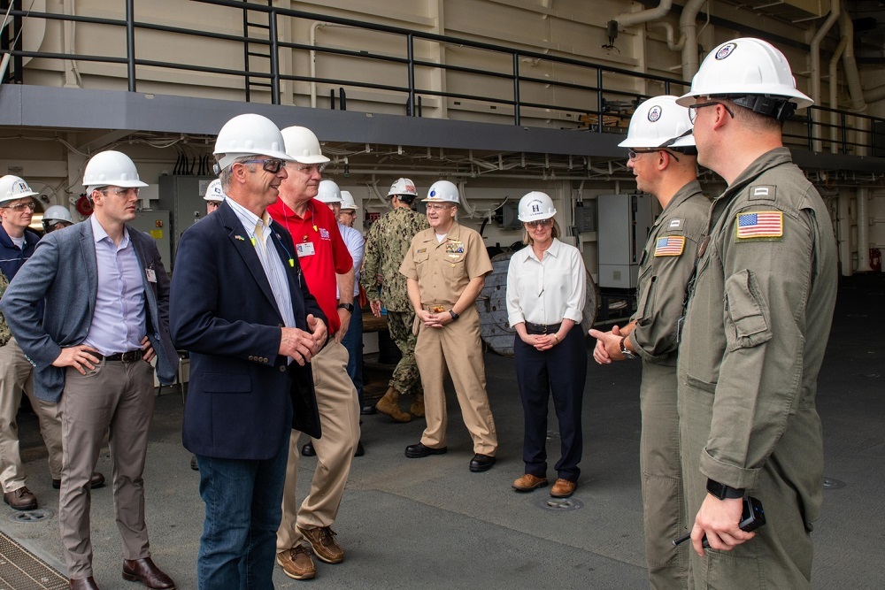 HII’s Ingalls Shipbuilding Showcases Facilities and Workforce in Demonstration of Production Capacity