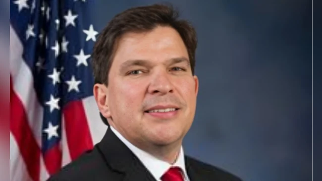 U.S. Rep. Vicente Gonzalez representing Texas%27 34th Congressional District - Official U.S. House headshot