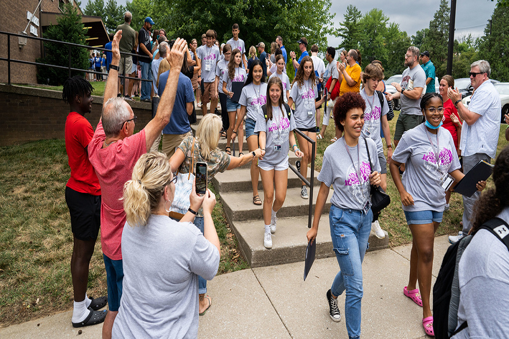 Bellarmine increases award for high school students in Kentucky governor programs Bellarmine increases award for high school students in Kentucky governor programs