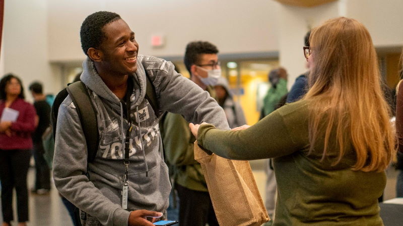 Milwaukee requires students to file for federal student aid: ‘At least 80% of students that fill out the FAFSA receive some type of financial aid’