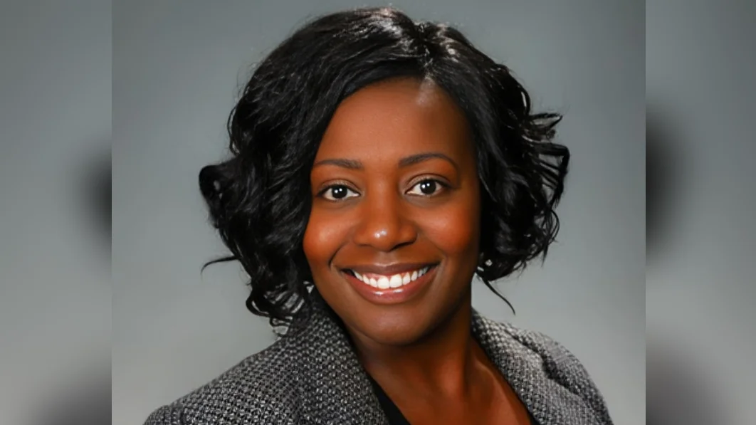 Christina Torian Assistant Dean of Undergraduate Education - Edward J. Bloustein School of Planning and Public Policy Christina Torian Assistant Dean of Undergraduate Education - Edward J. Bloustein School of Planning and Public Policy