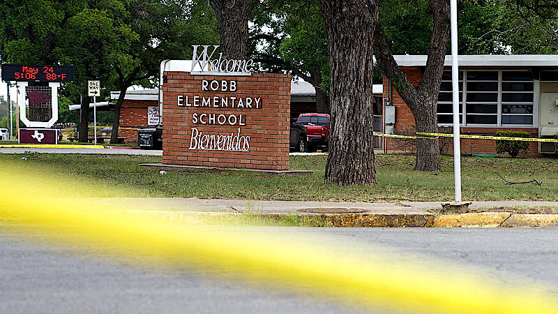 Loved one of Robb victim on Texas House report: ‘You kept us waiting just like you kept the kids waiting in the school’