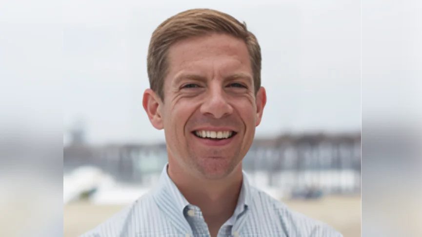 U.S. Rep. Mike Levin representing California%27s 49th Congressional District - Official U.S. House headshot
